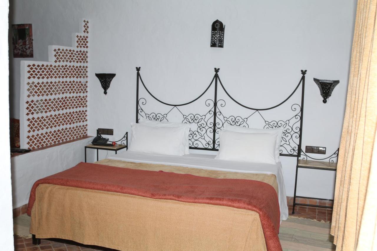 Hotel Mandy Tétouan Kültér fotó