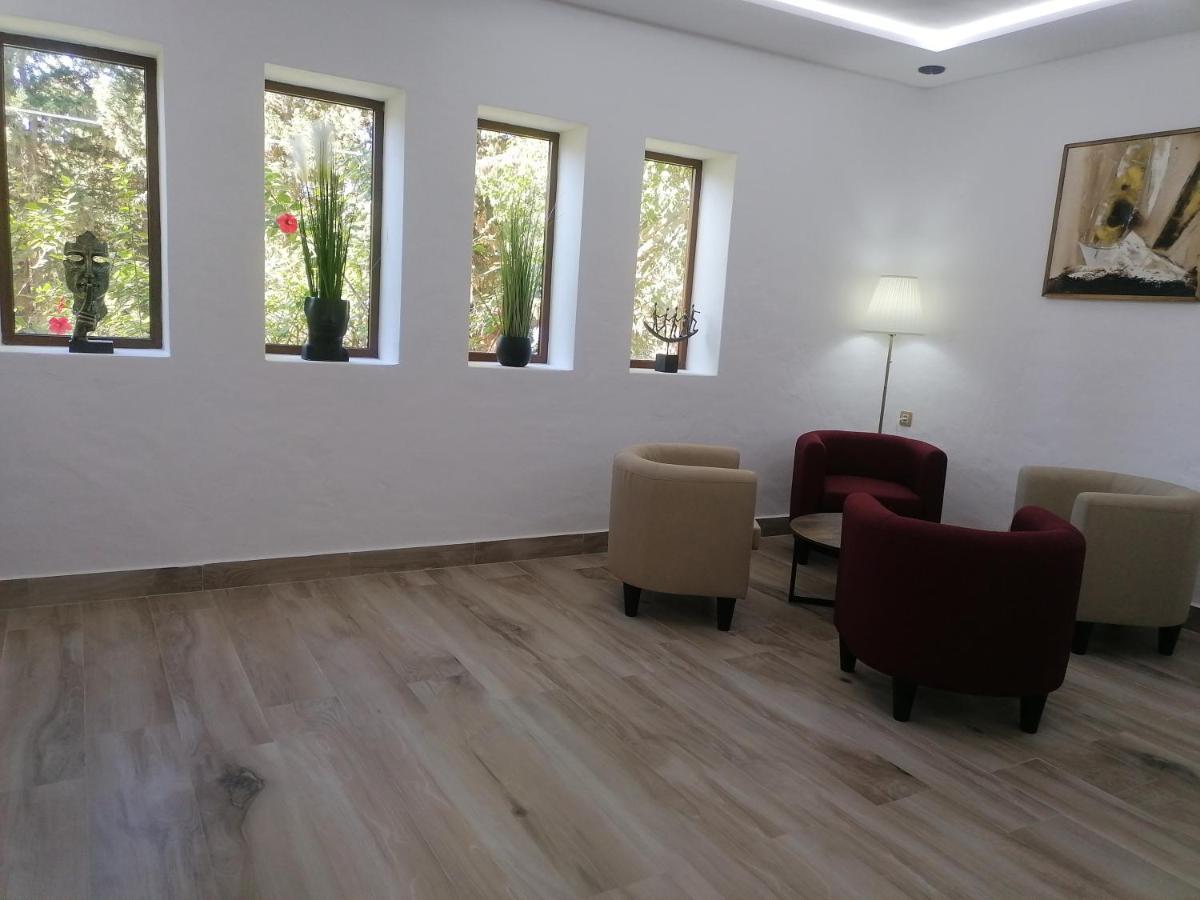 Hotel Mandy Tétouan Kültér fotó