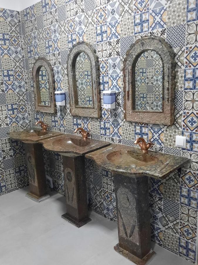 Hotel Mandy Tétouan Kültér fotó