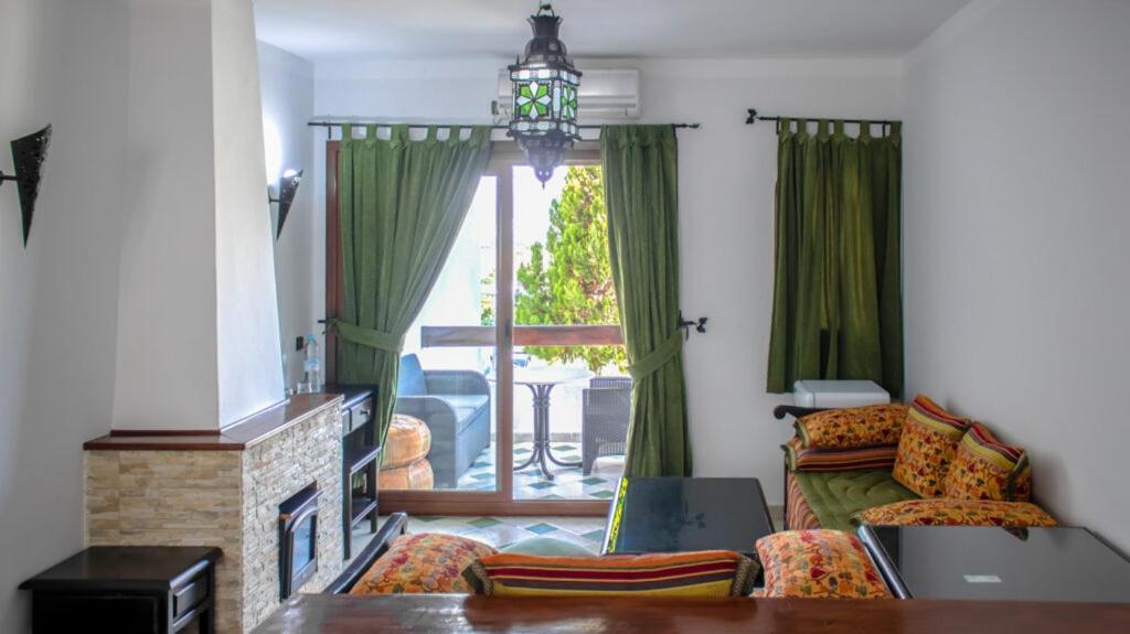 Hotel Mandy Tétouan Kültér fotó